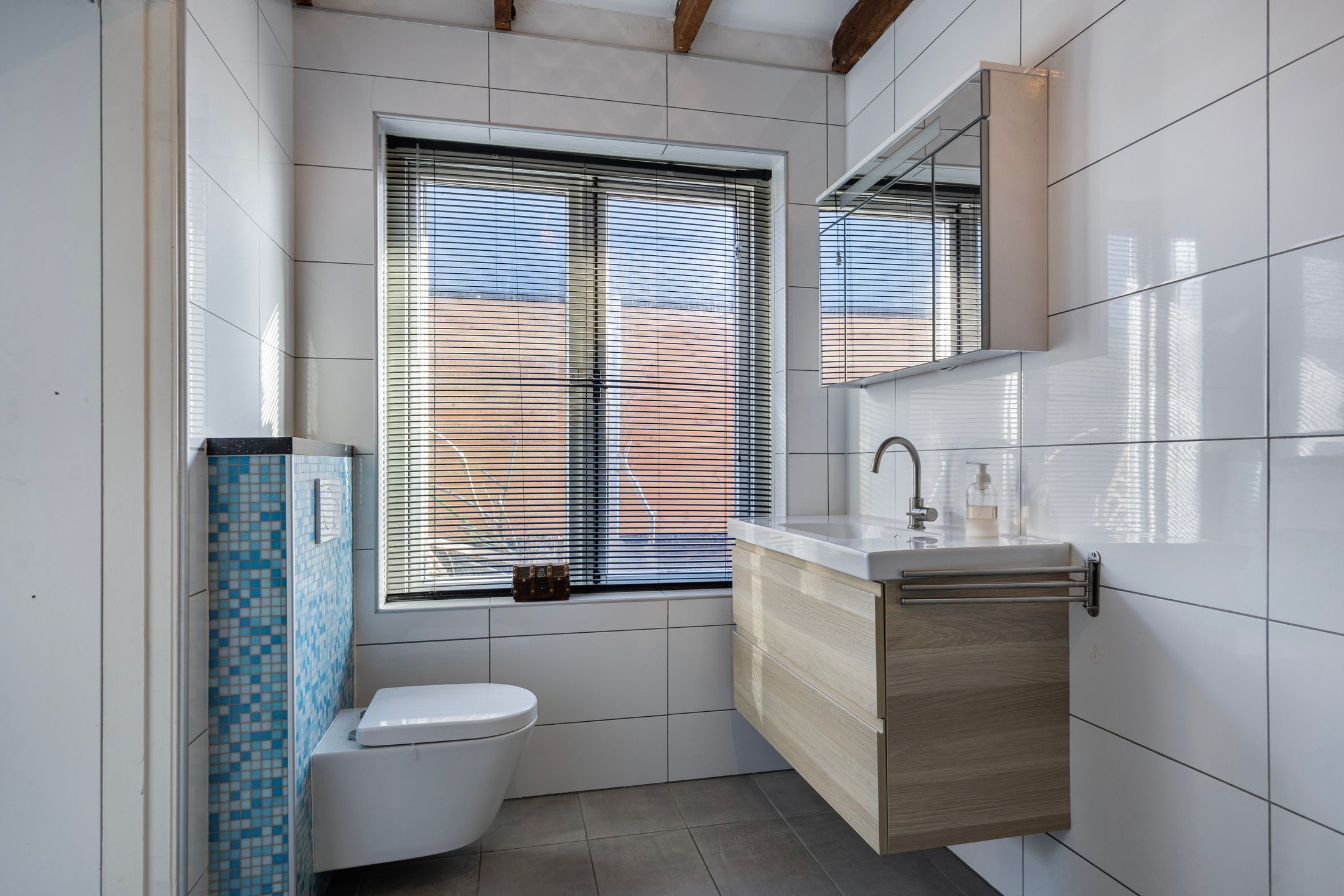 Foto 21 van Aalsmeerderweg 376