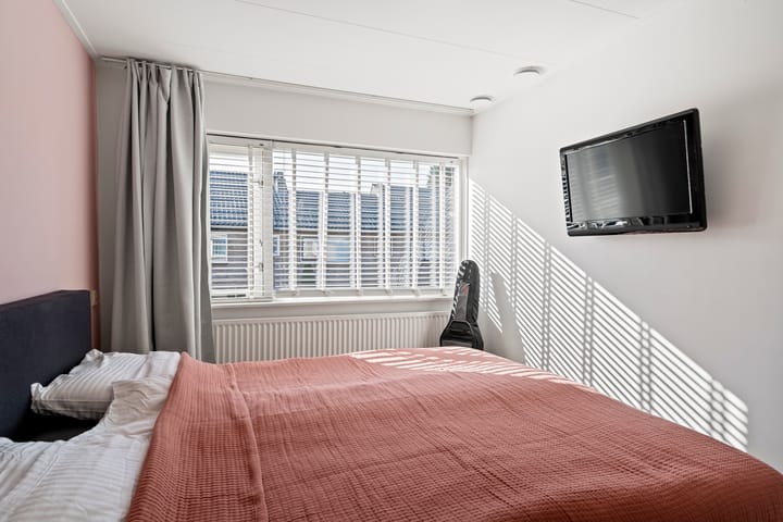 Foto 17 van Cederlaan 11