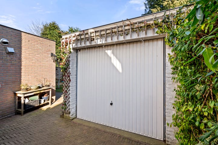 Foto 38 van Cederlaan 11