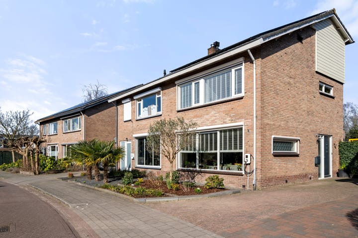 Foto 40 van Cederlaan 11