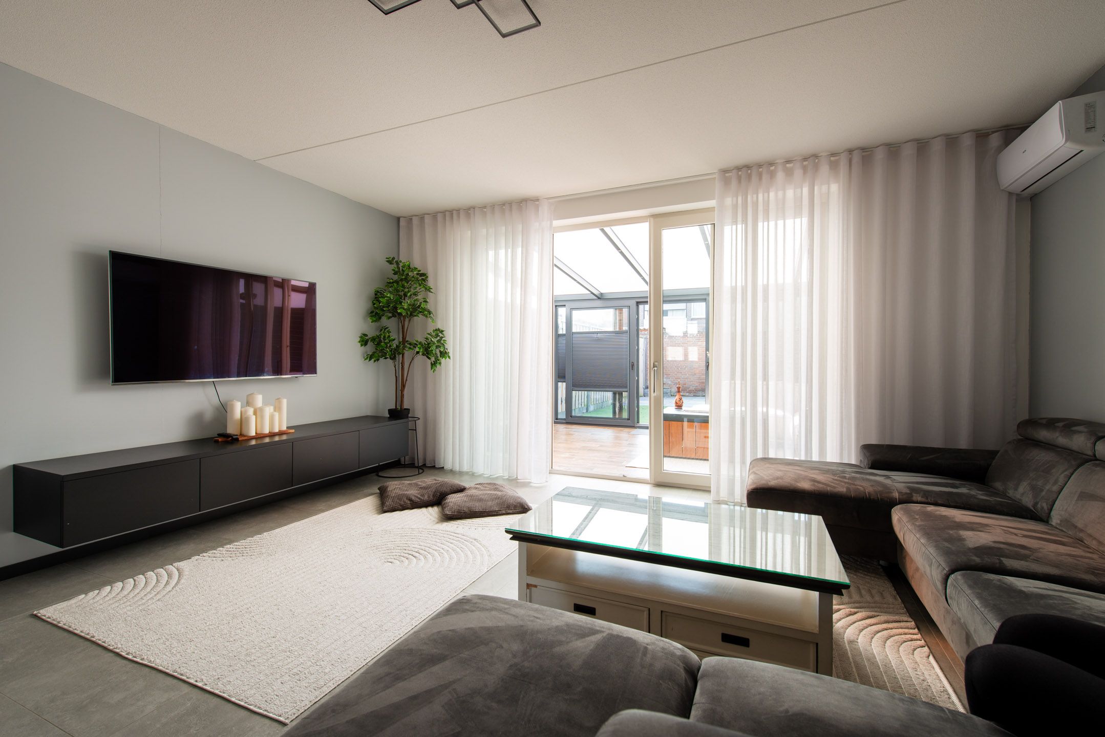 Foto 3 van Titus Brandsmastraat 31