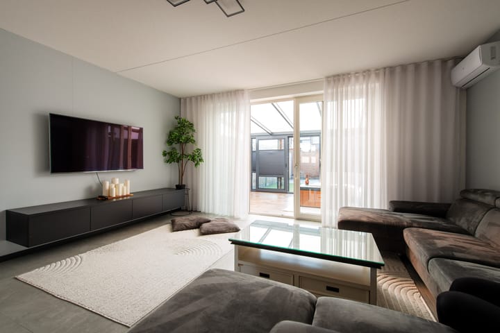 Foto 3 van Titus Brandsmastraat 31