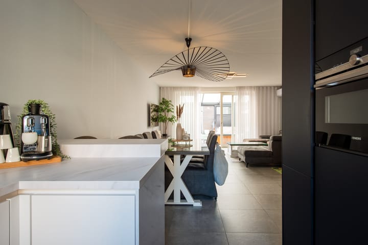 Foto 14 van Titus Brandsmastraat 31