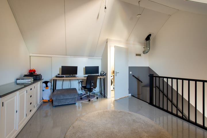 Foto 28 van Titus Brandsmastraat 31