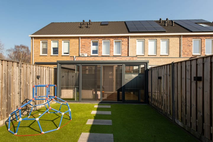 Foto 29 van Titus Brandsmastraat 31