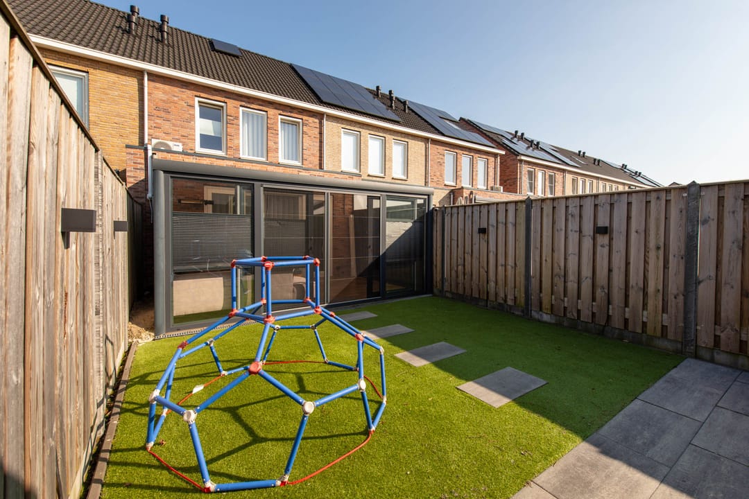 Foto 31 van Titus Brandsmastraat 31