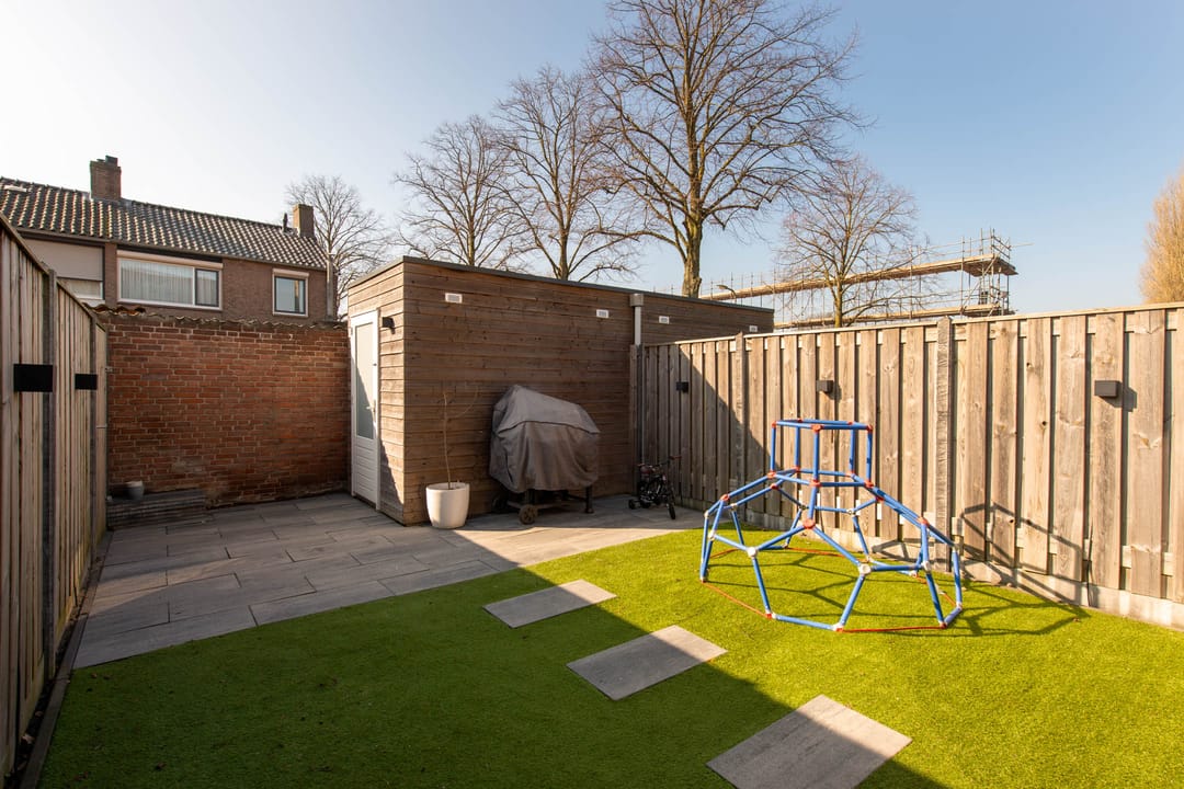 Foto 32 van Titus Brandsmastraat 31