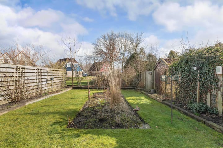 Photo 38 of De Finne 12