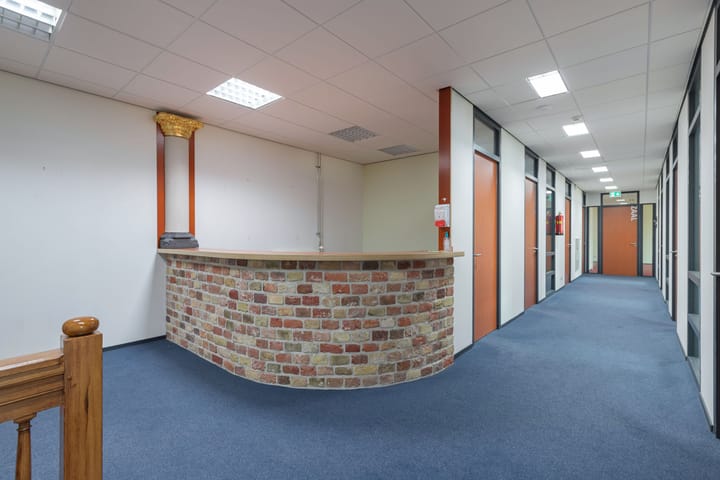 Photo 3 of Dorpsstraat 70