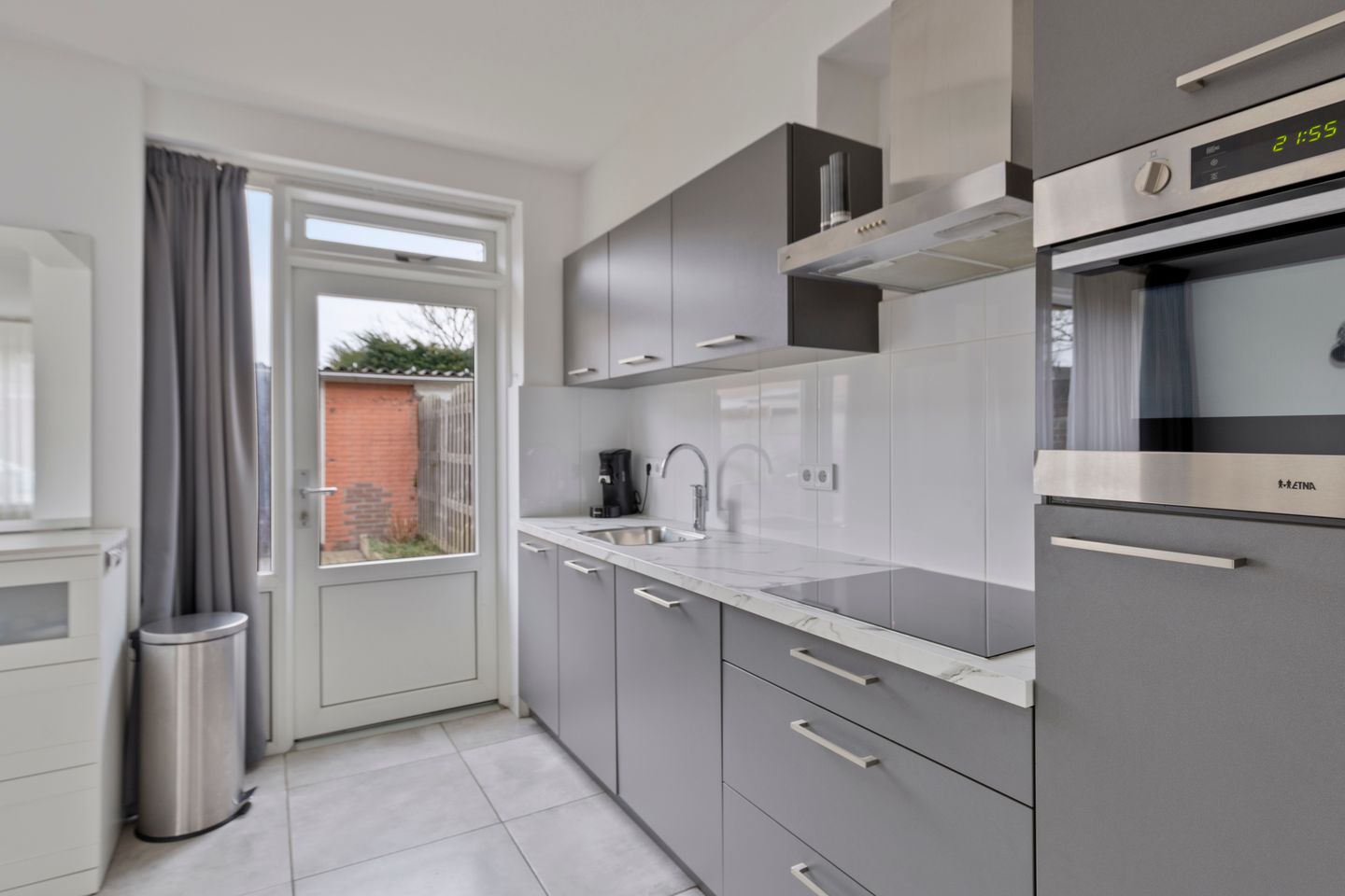 Foto 10 van Cornelis Trooststraat 6