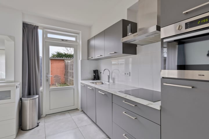 Foto 10 van Cornelis Trooststraat 6