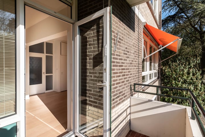 Foto 13 van Merwedeplantsoen 104