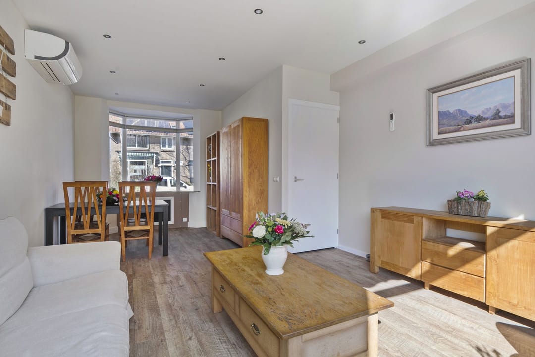 Photo 11 of Nassaustraat 63