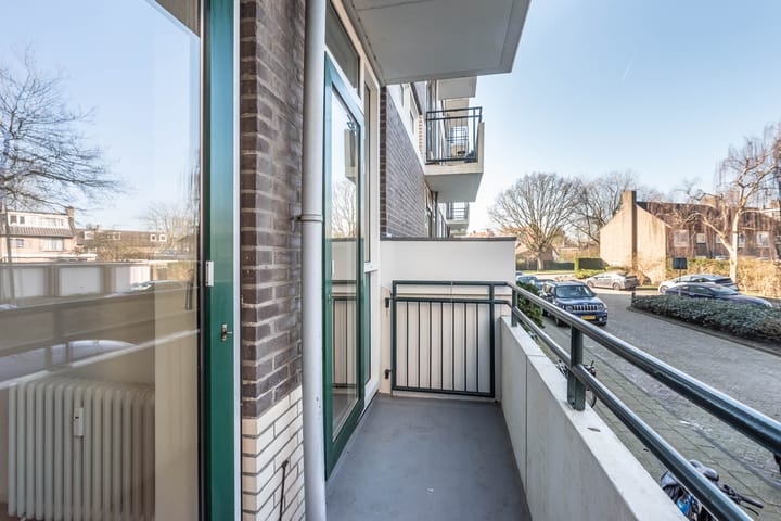 Foto 19 van Merwedeplantsoen 104