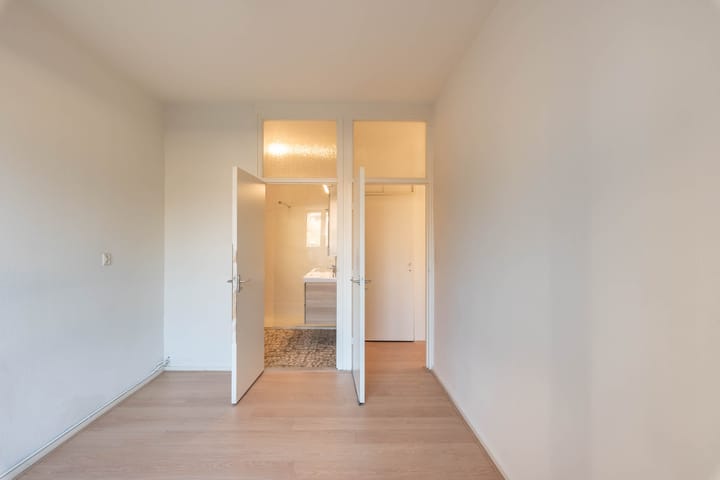 Foto 26 van Merwedeplantsoen 104