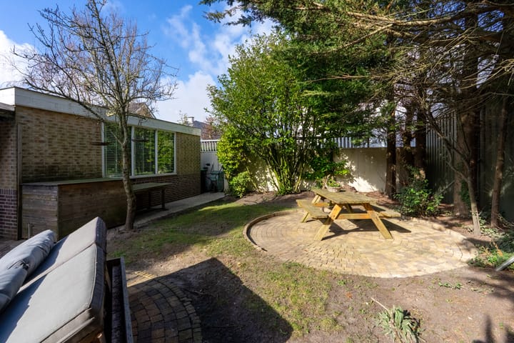 Foto 41 van Noordwijkerweg 46