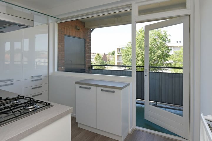 Foto 8 van Laarderweg 250-II