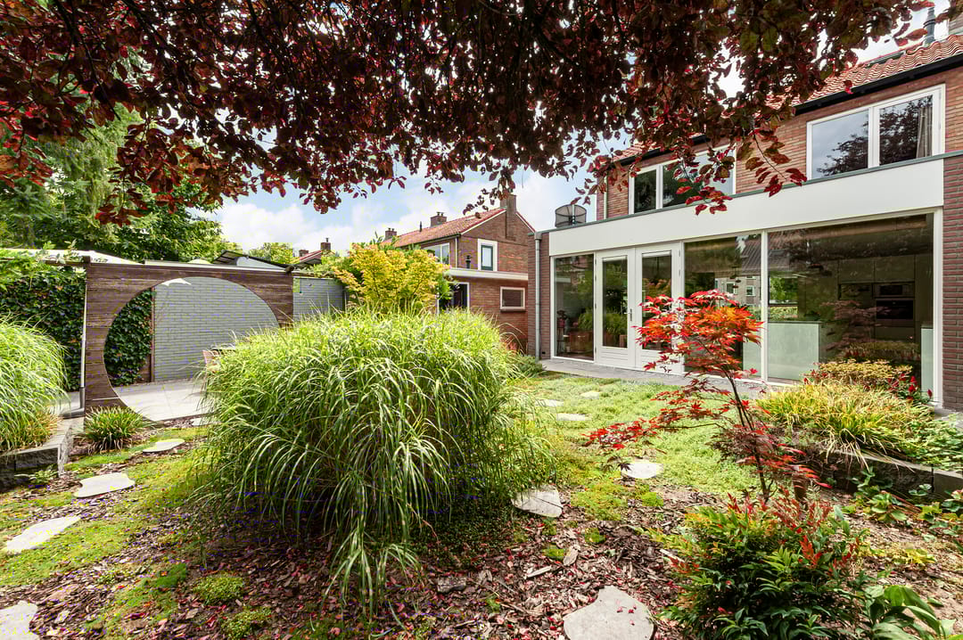 Foto 2 van de Postmeester 14