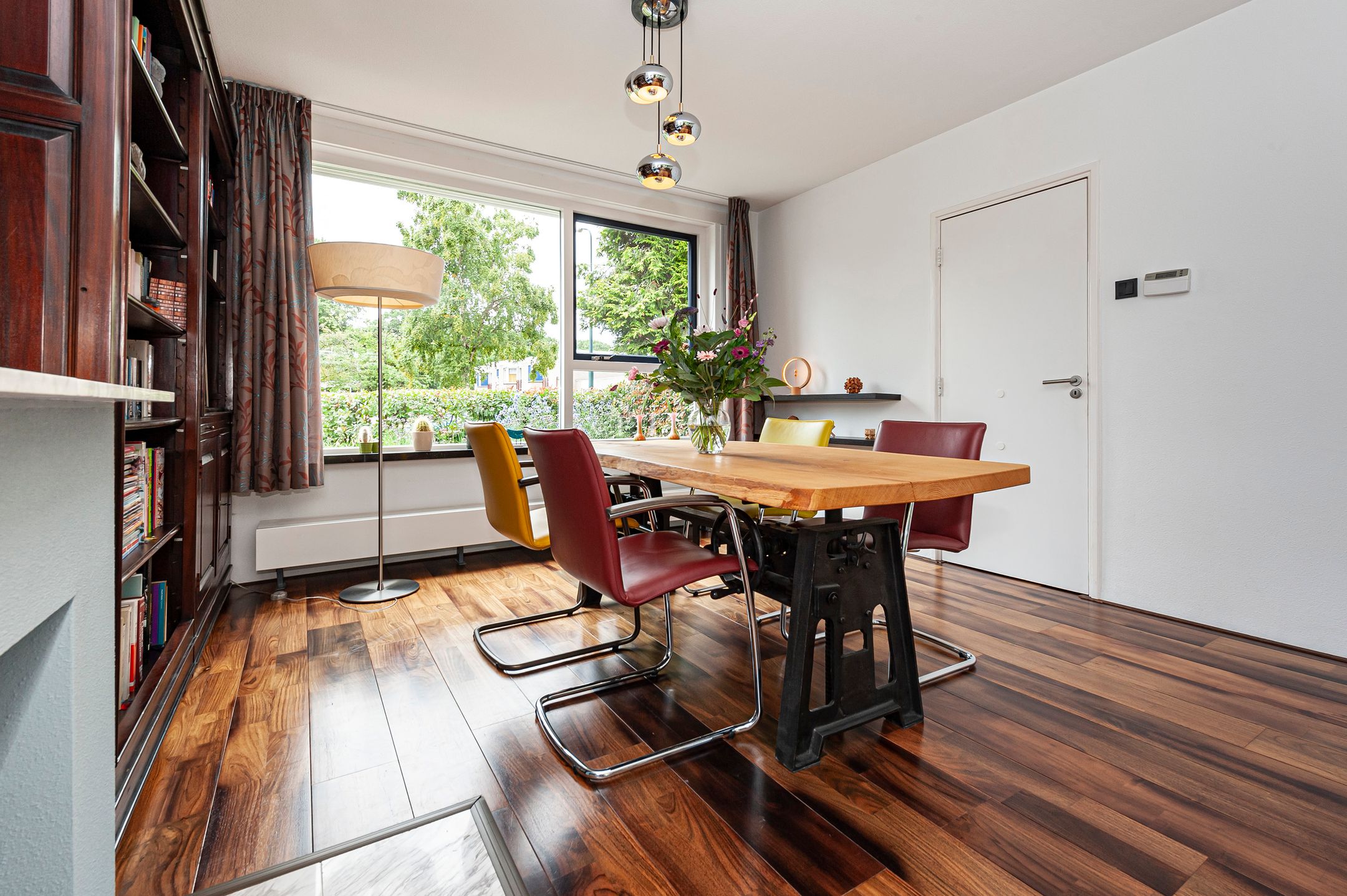 Foto 18 van de Postmeester 14