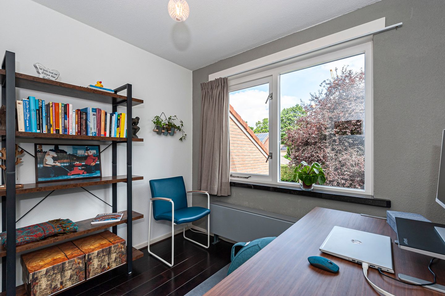 Foto 25 van de Postmeester 14