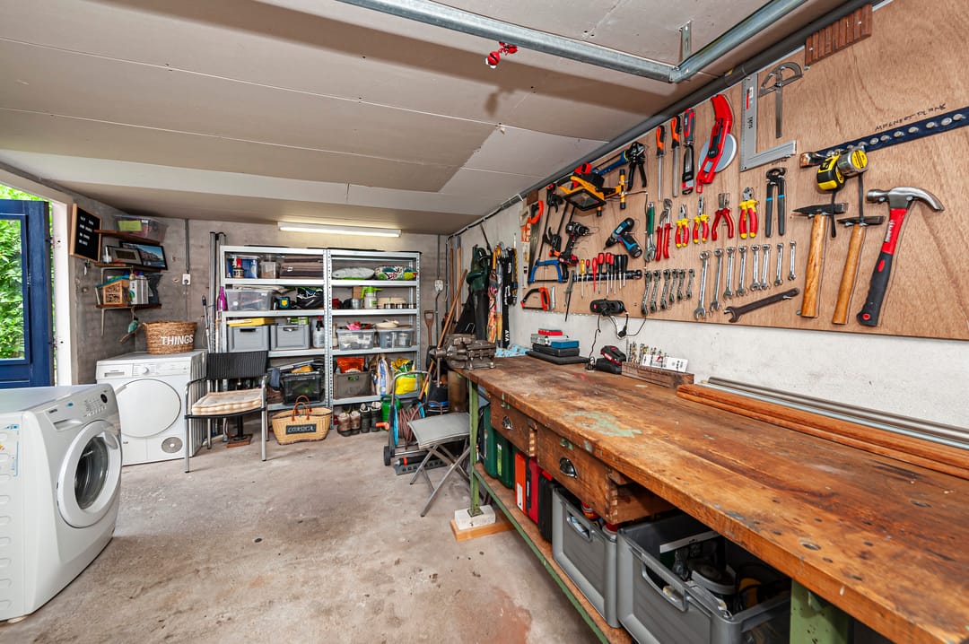 Foto 32 van de Postmeester 14