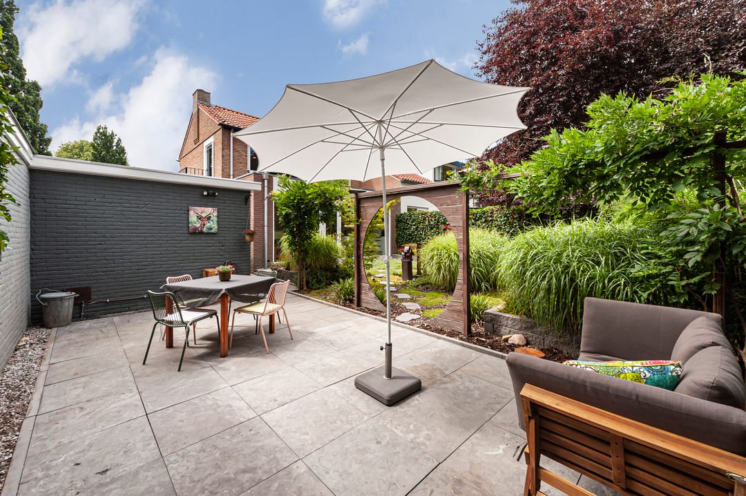 Foto 38 van de Postmeester 14