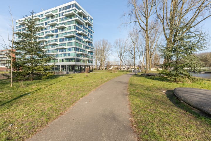 Foto 50 van Jan van Zutphenstraat 185