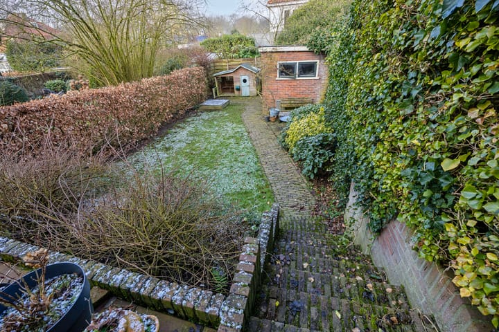 Photo 37 of Huygensweg 2