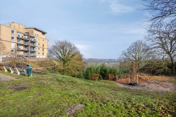 Photo 52 of Huygensweg 2