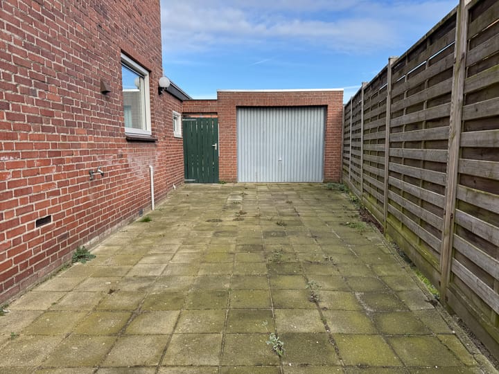 Foto 24 van J.Henry Dunantstraat 1