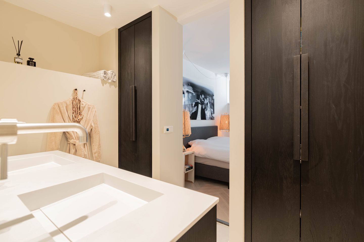 Foto 25 van Van Oldenbarneveldtstraat 53-H