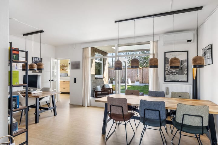 Foto 7 van Meeuwenlaan 75