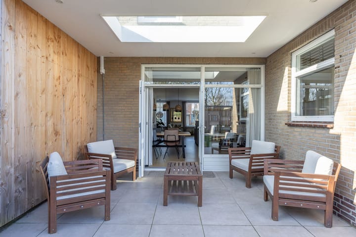 Foto 12 van Meeuwenlaan 75