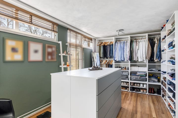 Foto 25 van Meeuwenlaan 75