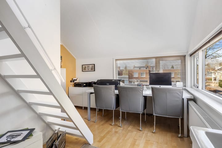 Foto 31 van Meeuwenlaan 75