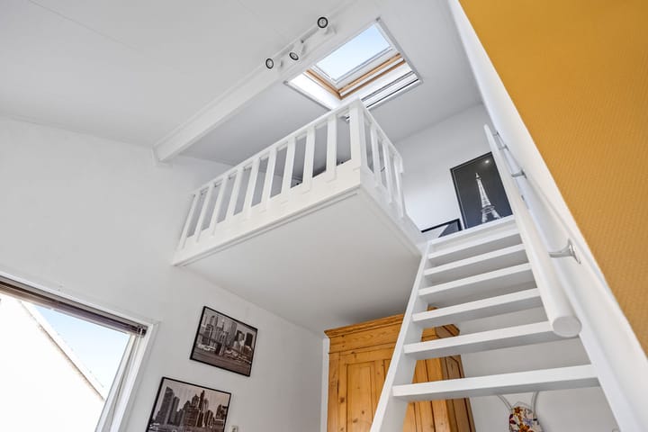 Foto 33 van Meeuwenlaan 75