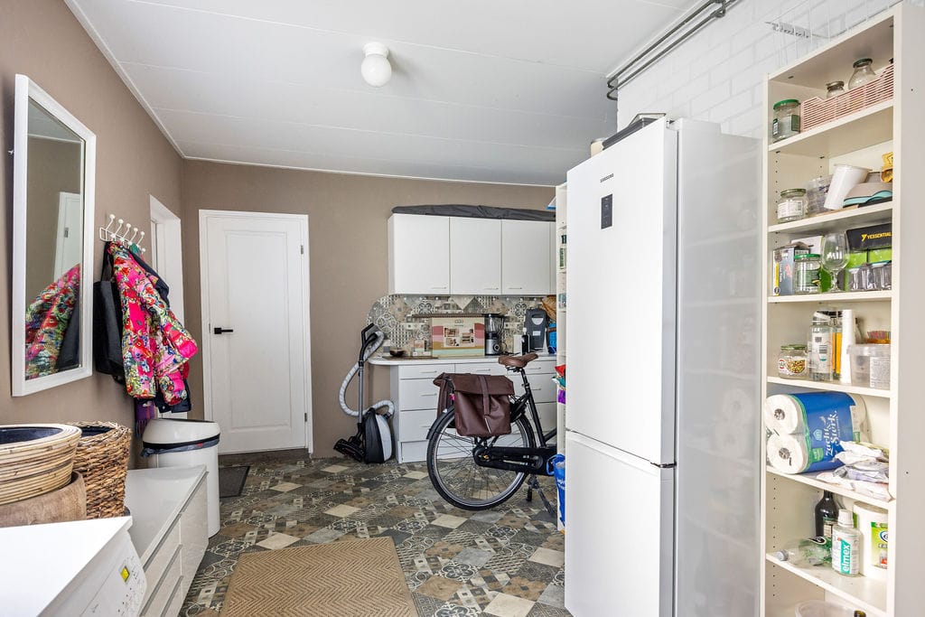 Foto 38 van Meeuwenlaan 75