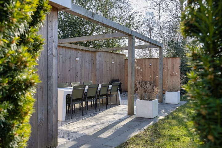 Foto 43 van Meeuwenlaan 75