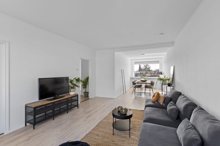 Foto 3 van Pastoor van Akenstraat 10