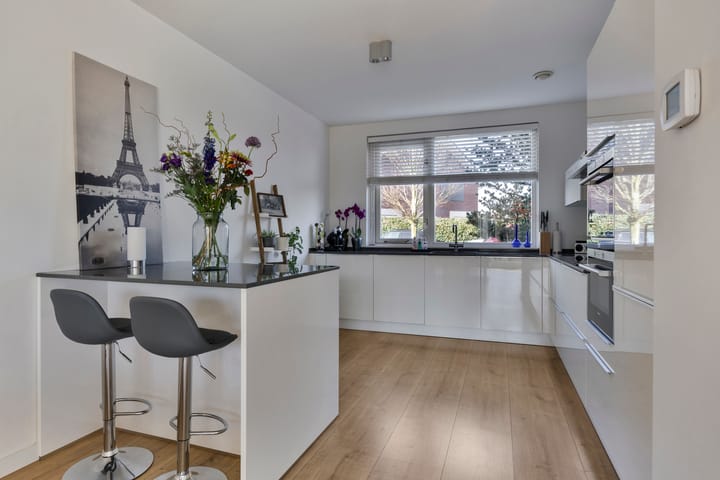 Foto 3 van Haakwal 42