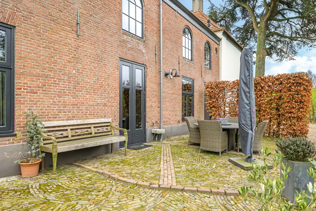 Photo 77 of Waalbandijk 72-A