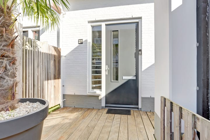 Photo 5 of Pater R.D. Kloegstraat 21