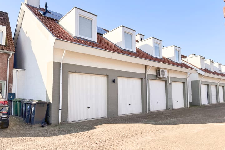 Photo 42 of Pater R.D. Kloegstraat 21