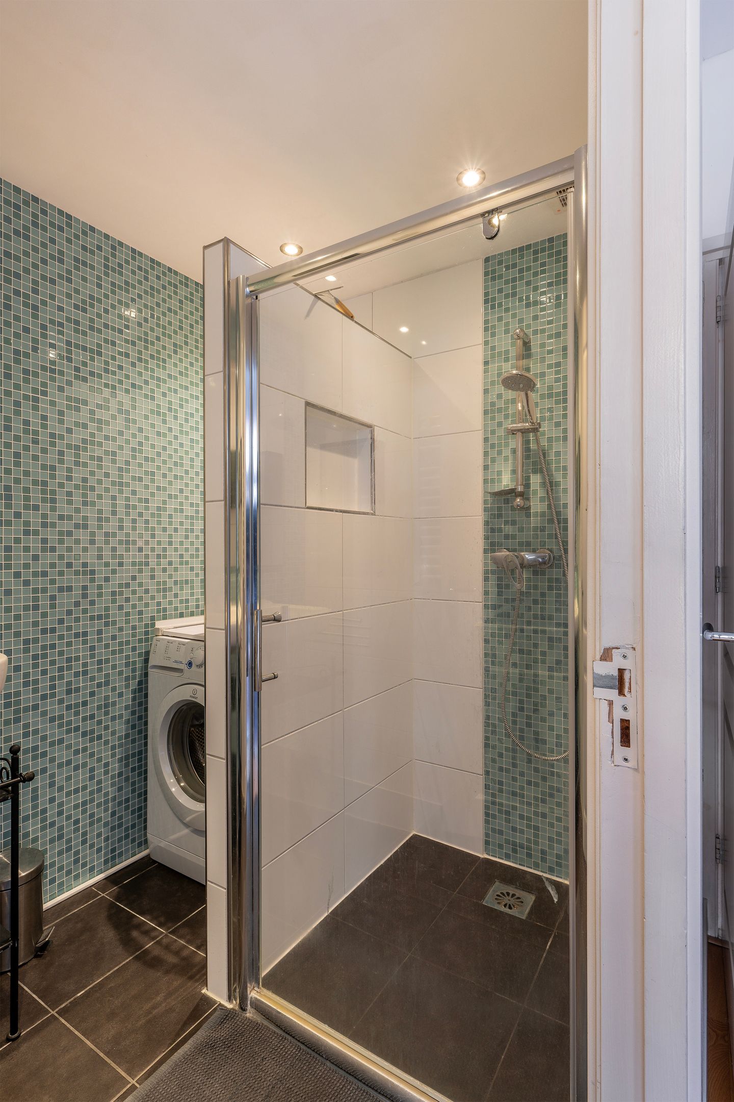 Foto 19 van Heemskerkstraat 68-B01