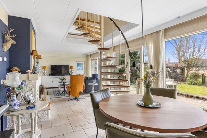 Foto 10 van De Warren 8