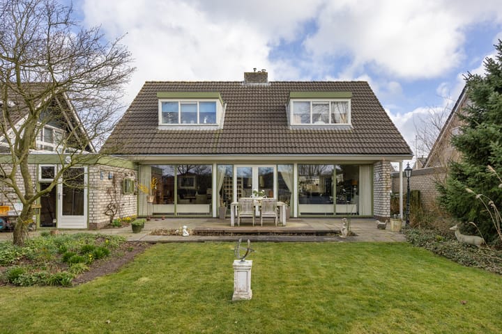 Foto 32 van De Warren 8