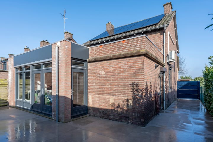 Foto 33 van Spoorstraat 3