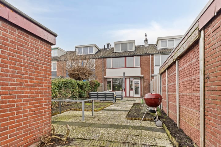 Photo 4 of Sandrinapad 15