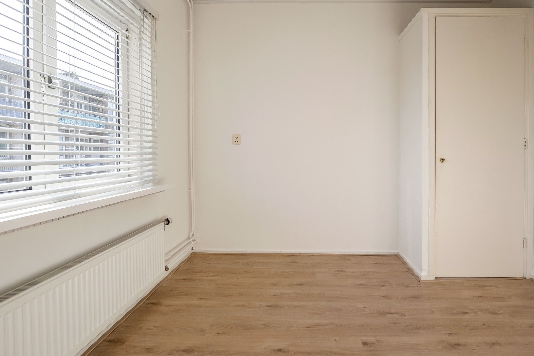 Foto 24 van Jan Verfailleweg 88