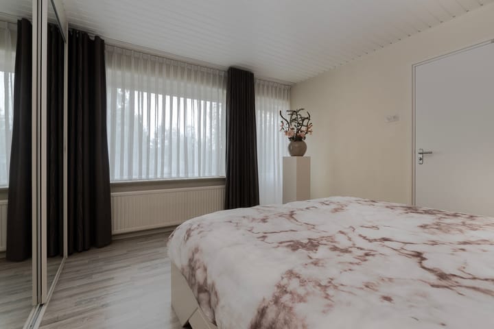 Foto 31 van Elzenstraat 19